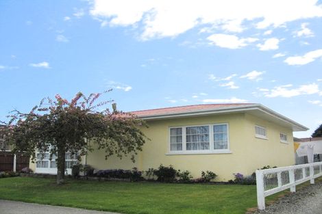 Photo of property in 1/197 Songer Street, Stoke, Nelson, 7011