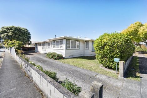 Photo of property in 249 Vogel Street, Roslyn, Palmerston North, 4414