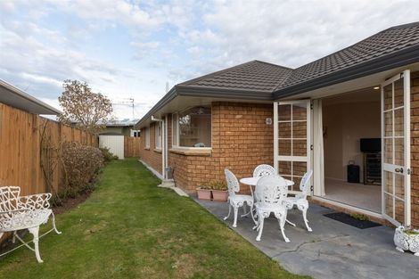 Photo of property in 71 Amberley Avenue, Highbury, Palmerston North, 4412