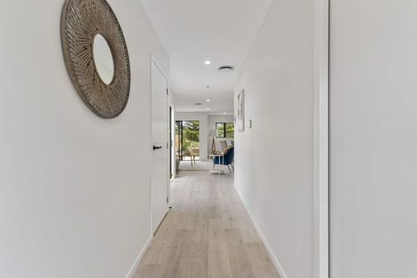 Photo of property in 33a Patons Road, Howick, Auckland, 2014