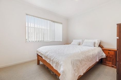 Photo of property in 430a Great South Road, Opaheke, Papakura, 2113