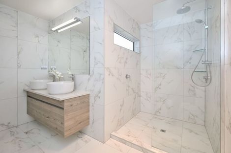 Photo of property in 40a Rutherford Terrace, Meadowbank, Auckland, 1072