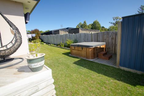 Photo of property in 42 Friendship Drive, Waldronville, Dunedin, 9018