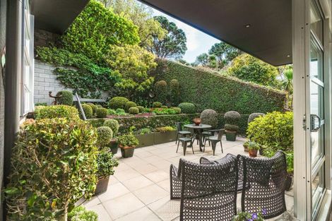 Photo of property in 46a Grafton Road, Roseneath, Wellington, 6011