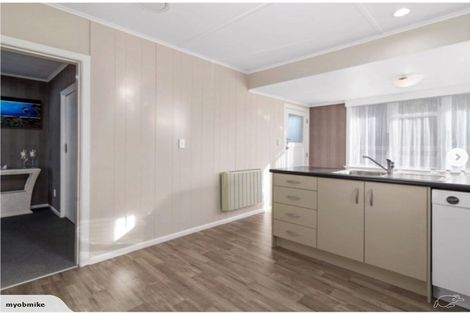 Photo of property in 5 Wingrove Road, Owhata, Rotorua, 3010