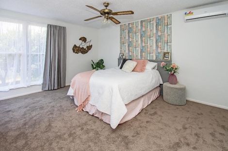 Photo of property in 50 Watts Road, Manurewa, Auckland, 2102