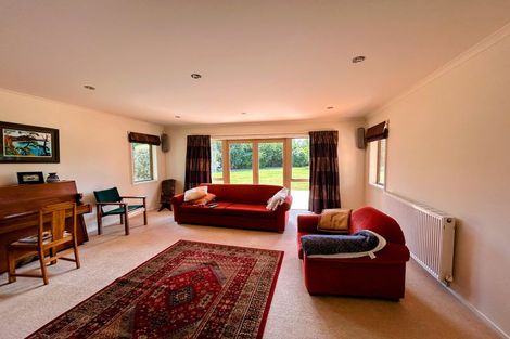 Photo of property in 16 Roots Street West, Feilding, 4702