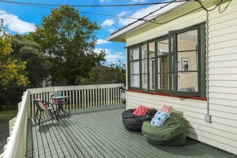 Photo of property in 1/235 Lake Road, Belmont, Auckland, 0622