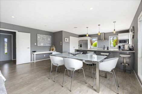 Photo of property in 10 Amokura Crescent, Flagstaff, Hamilton, 3210