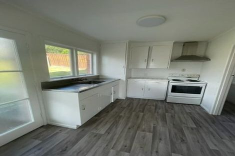 Photo of property in 1/32 Simkin Avenue, St Johns, Auckland, 1072