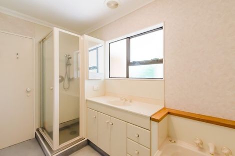 Photo of property in 5 Wright Grove, Levin, 5510