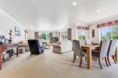 Photo of property in 23 Vogel Street, Cambridge, 3434