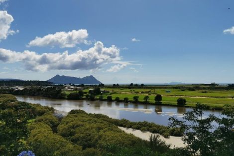 Photo of property in 127 Tamure Place, Ruakaka, 0116