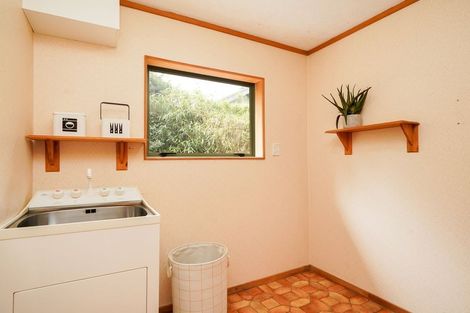 Photo of property in 135 Heywood Street, Grasmere, Invercargill, 9810