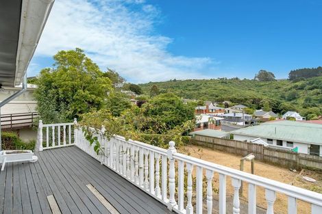 Photo of property in 92 Brockville Road, Glenross, Dunedin, 9011