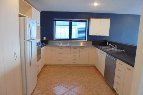 Photo of property in Courtenay Apartments, 703/120 Courtenay Place, Te Aro, Wellington, 6011