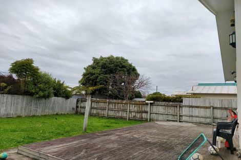 Photo of property in 8 Plunket Avenue, Petone, Lower Hutt, 5012