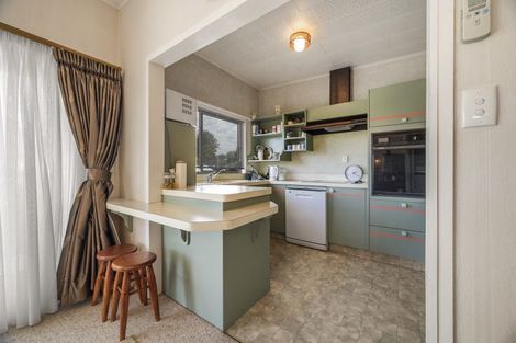 Photo of property in 138 Kawaha Point Road, Kawaha Point, Rotorua, 3010