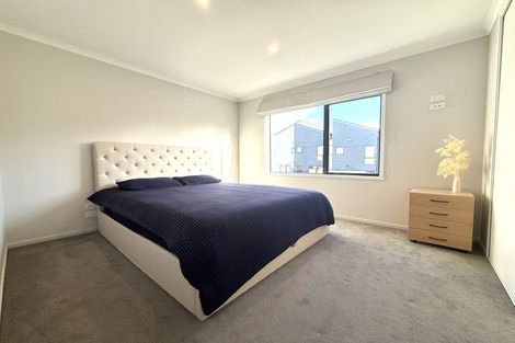 Photo of property in 26 Tuamaka Lane, Hobsonville, Auckland, 0616