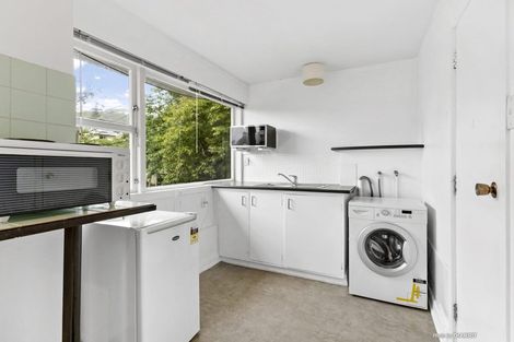 Photo of property in 34 Richmond Avenue, Karori, Wellington, 6012