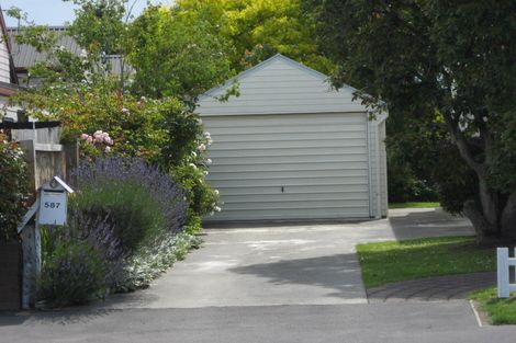 Photo of property in 587 Barbadoes Street, Edgeware, Christchurch, 8013