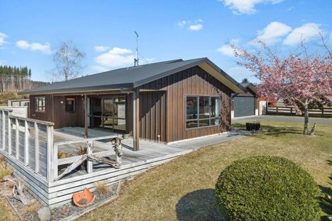 Photo of property in 97 Kahotea Drive, Motuoapa, Turangi, 3382