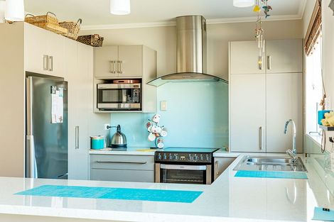 Photo of property in 4 Hunter Street, Westport, 7825