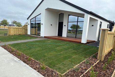 Photo of property in 20 Waituna Street, Pegasus, 7612