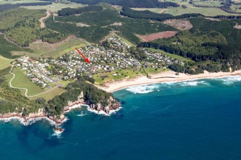 Photo of property in 240 Onemana Drive, Onemana, Whangamata, 3691