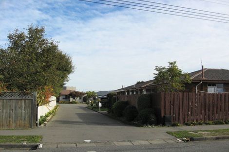 Photo of property in 2/23b Craven Street, Sockburn, Christchurch, 8042