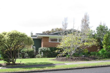 Photo of property in 49 Fordyce Avenue, Sunnyhills, Auckland, 2010