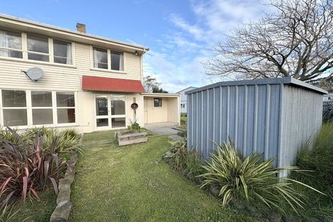 Photo of property in 12-14 York Street, Kaiti, Gisborne, 4010