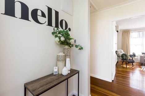 Photo of property in 30a Ranfurly Street, Trentham, Upper Hutt, 5018