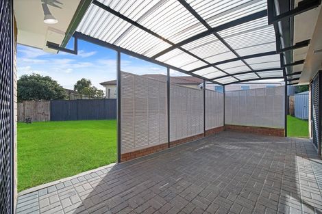 Photo of property in 323 Mahia Road, Weymouth, Auckland, 2103