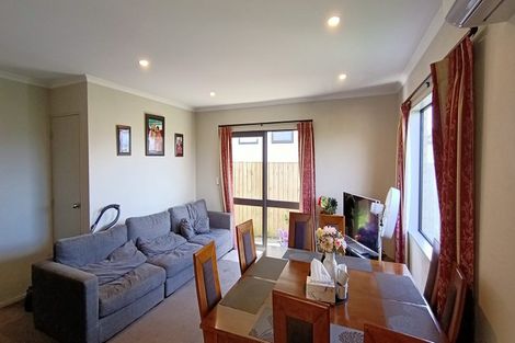 Photo of property in 25 Andover Way, Goodwood Heights, Auckland, 2105