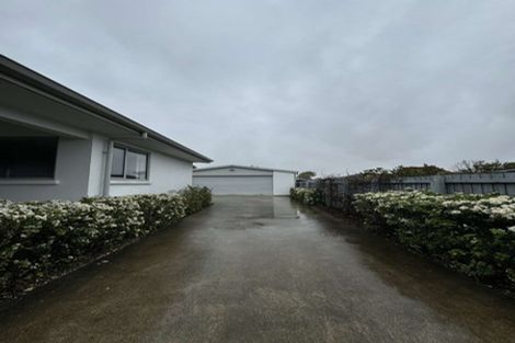Photo of property in 17 Royal Park Drive, Parklands, Christchurch, 8083