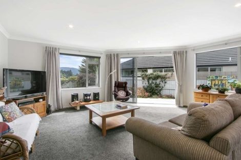 Photo of property in 5 Riverside Place, Katikati, 3129