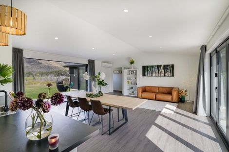 Photo of property in 15 Regent Street, Lower Shotover, Queenstown, 9304