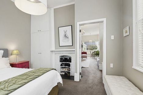 Photo of property in 10 Saint Mary Street, Thorndon, Wellington, 6011