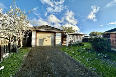Photo of property in 16 Hudson Avenue, Ebdentown, Upper Hutt, 5018