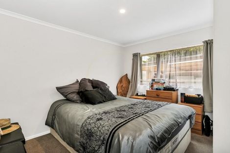 Photo of property in 51 Christmas Road, Manurewa, Auckland, 2102