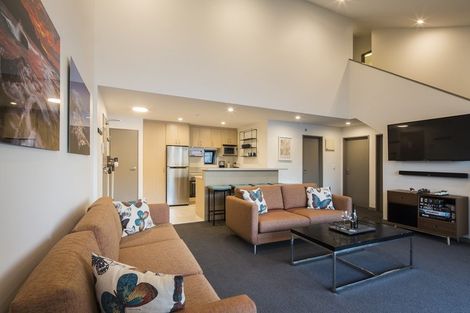 Photo of property in La Residence Du Lac, 39/527 Frankton Road, Queenstown, 9300