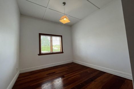 Photo of property in 55 Kamara Road, Glen Eden, Auckland, 0602