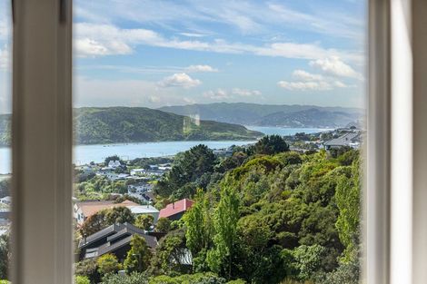Photo of property in 35 Halladale Road, Papakowhai, Porirua, 5024