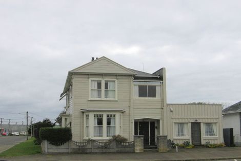 Photo of property in 10 Clyde Street, Foxton, 4814