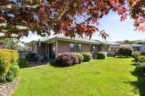 Photo of property in 10 Dorchester Place, Nawton, Hamilton, 3200