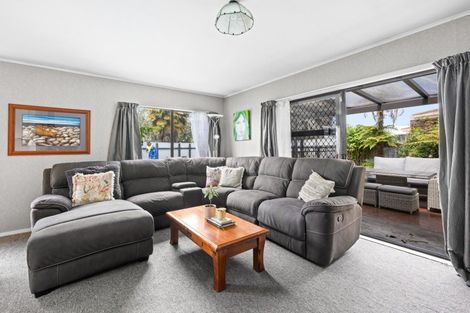 Photo of property in 5 Cormack Place, Greenmeadows, Napier, 4112