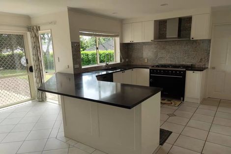 Photo of property in 54 Te Wharau Drive, Greenhithe, Auckland, 0632