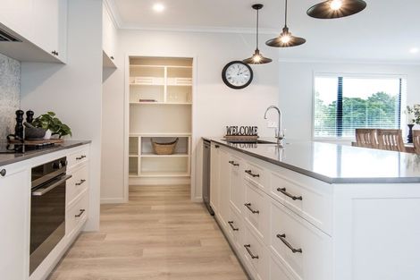 Photo of property in 2 Flotilla Place, Long Bay, Auckland, 0630