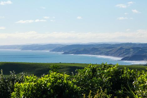 Photo of property in 668 Te Hutewai Road, Raglan, 3296